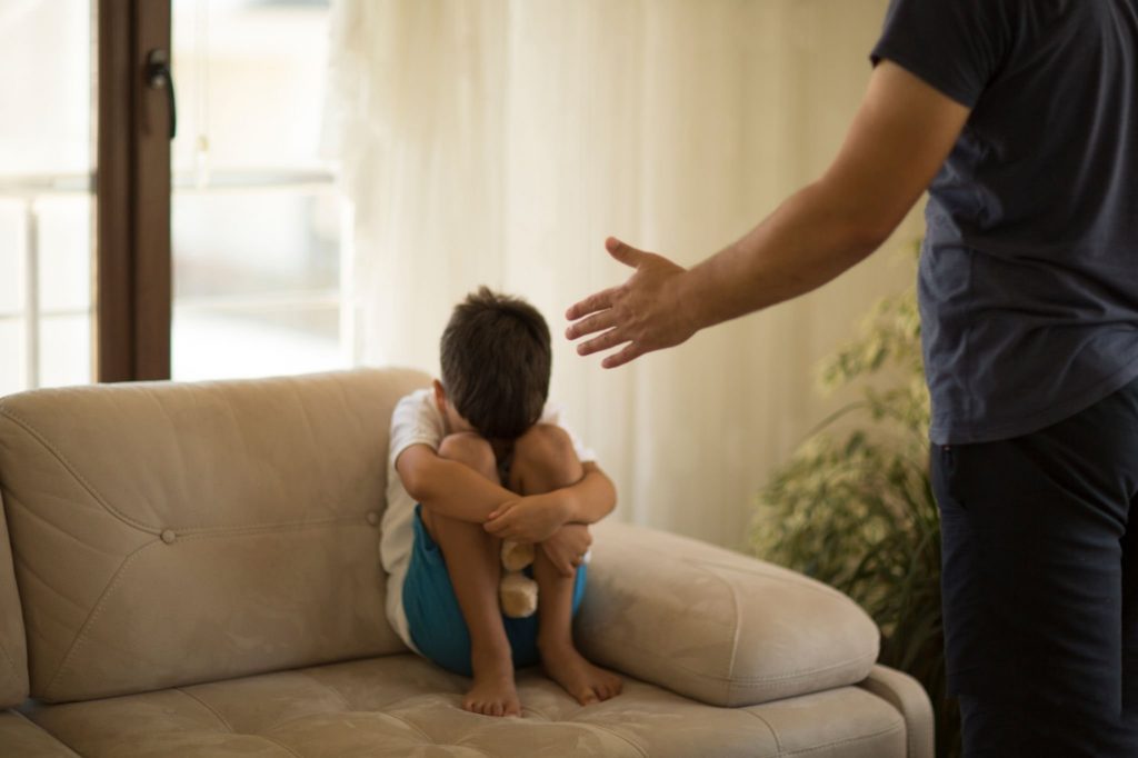 childhood emotional neglect signs